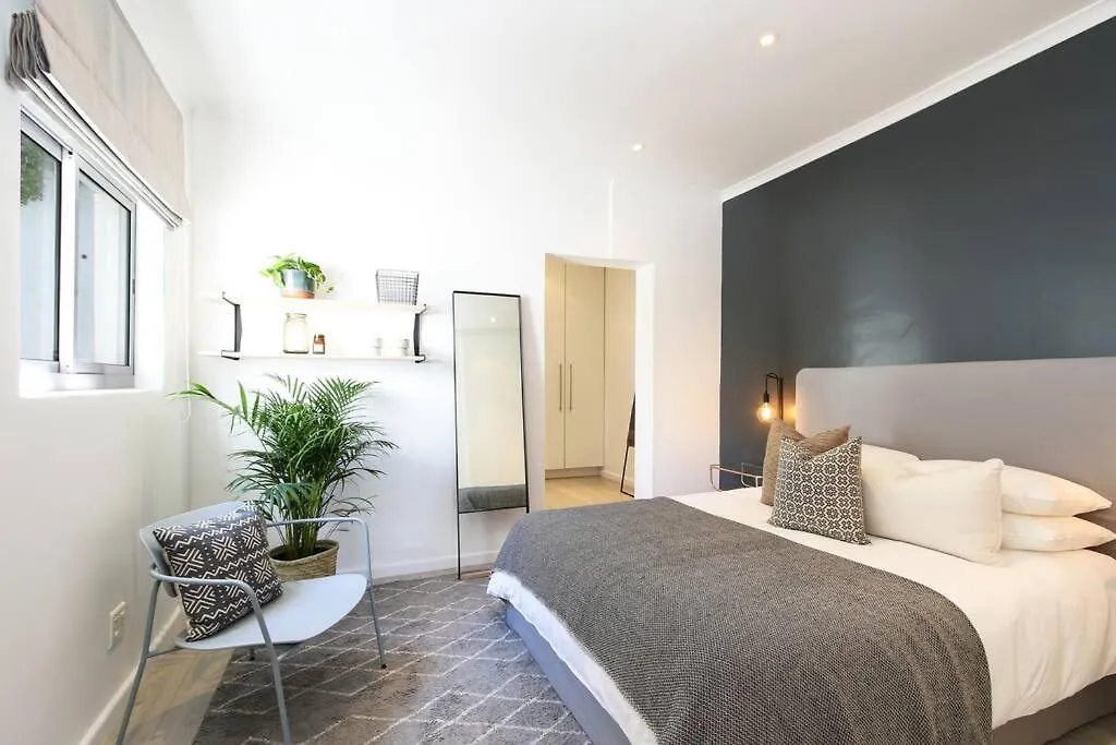 Number 5104 - Contemporary Clifton Apartment Κέιπ Τάουν